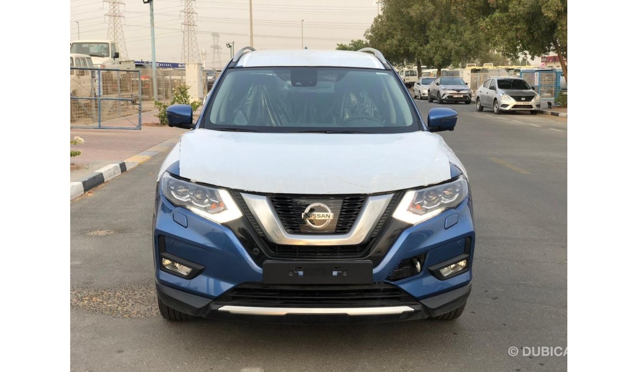 Nissan X-Trail 2.5L petrol full Option  Panoramic Roof