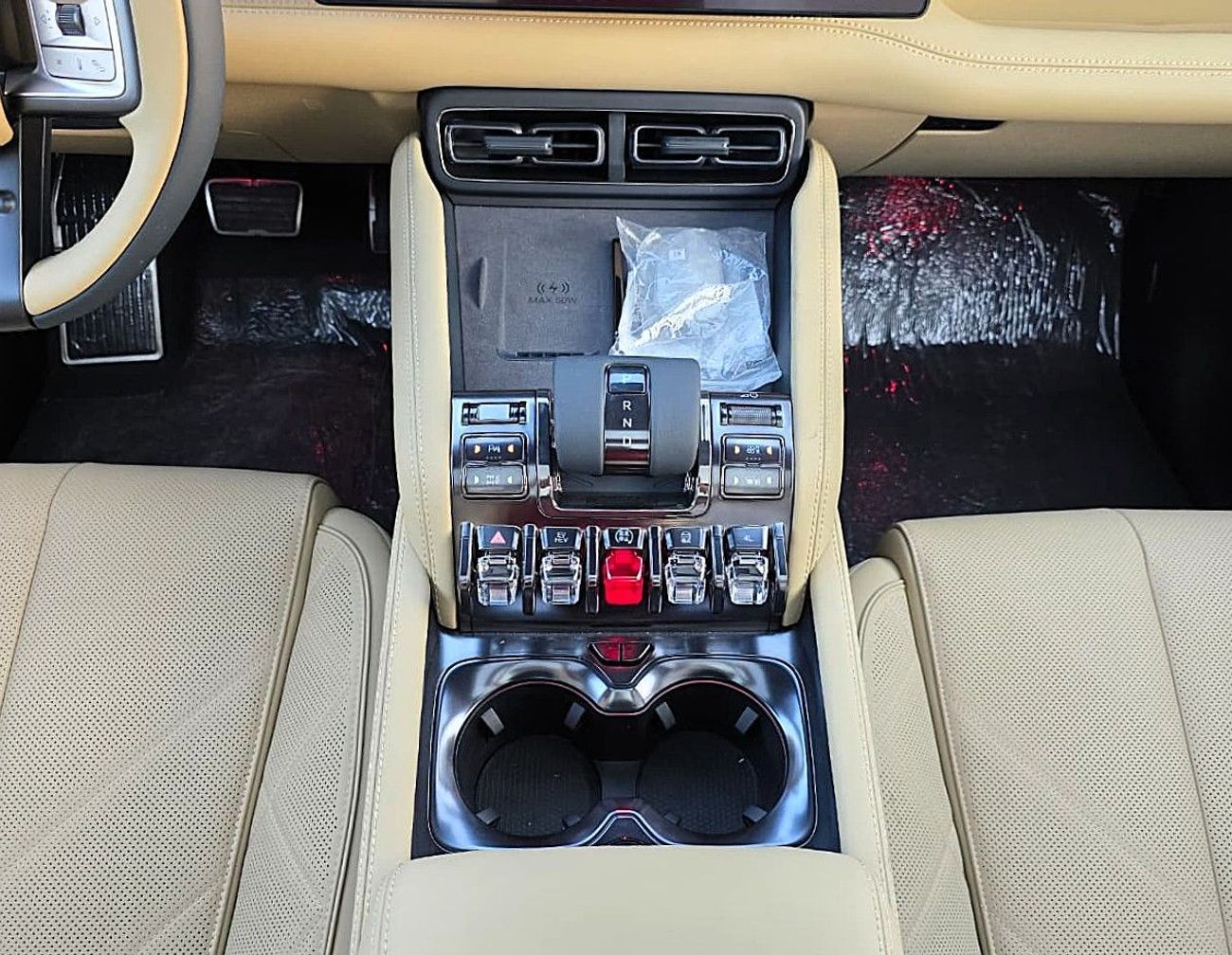 BYD Leopard 5 BYD Leopard 5 1.5 T PHEV 2025 Black (FOR EXPORT )