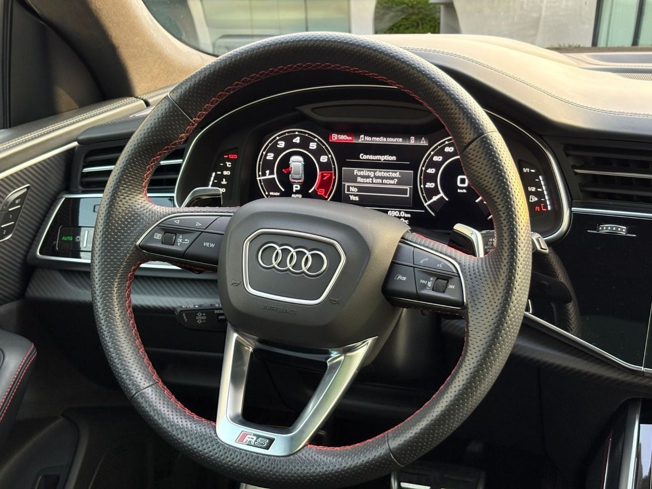 Audi RSQ8 TFSI quattro 4.0L AED 8,700 P.M | 0% DOWN PAYMENT | AUDI RS Q8 | 4.0L V8 4WD | 2023 | GCC SPECS
