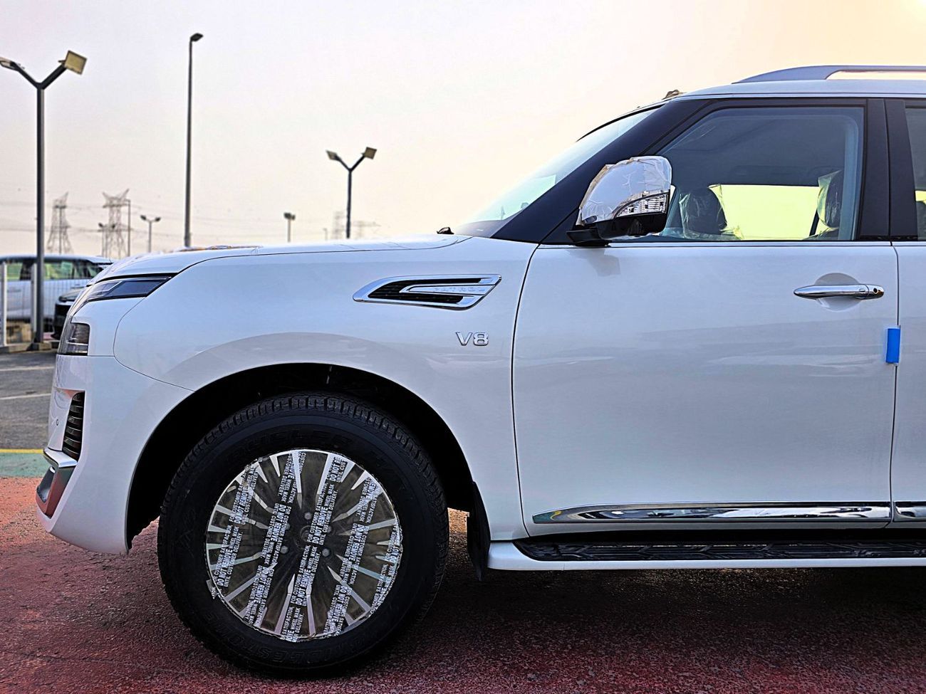 Nissan Patrol Nissan Patrol Platinum V8 5.7l Petrol 2024 model