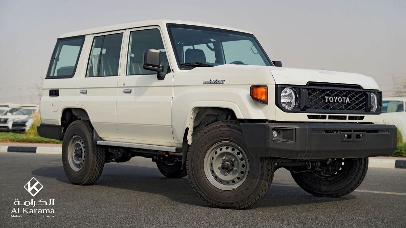 Toyota Land Cruiser 70 Toyota Land Cruiser  76 Hardtop | 4.2L Diesel | Manual 4WD Drive | Diff Lock | 5 Door | 9+ Seating