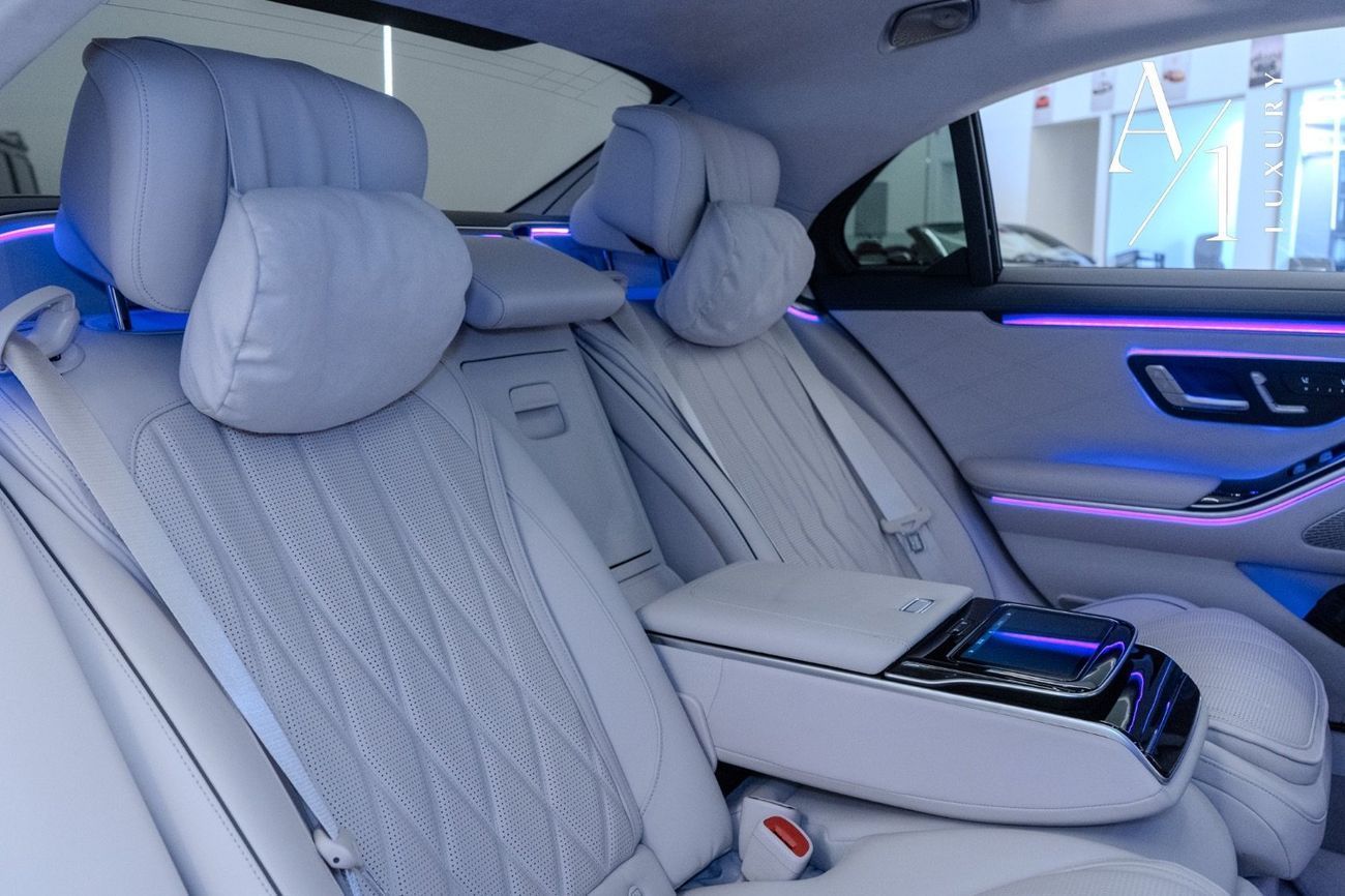 مرسيدس بنز S 63 AMG 2024 Mercedes-Benz S63 AMG E Performance Biturbo V8, Fully Loaded, Low Kms, European Spec