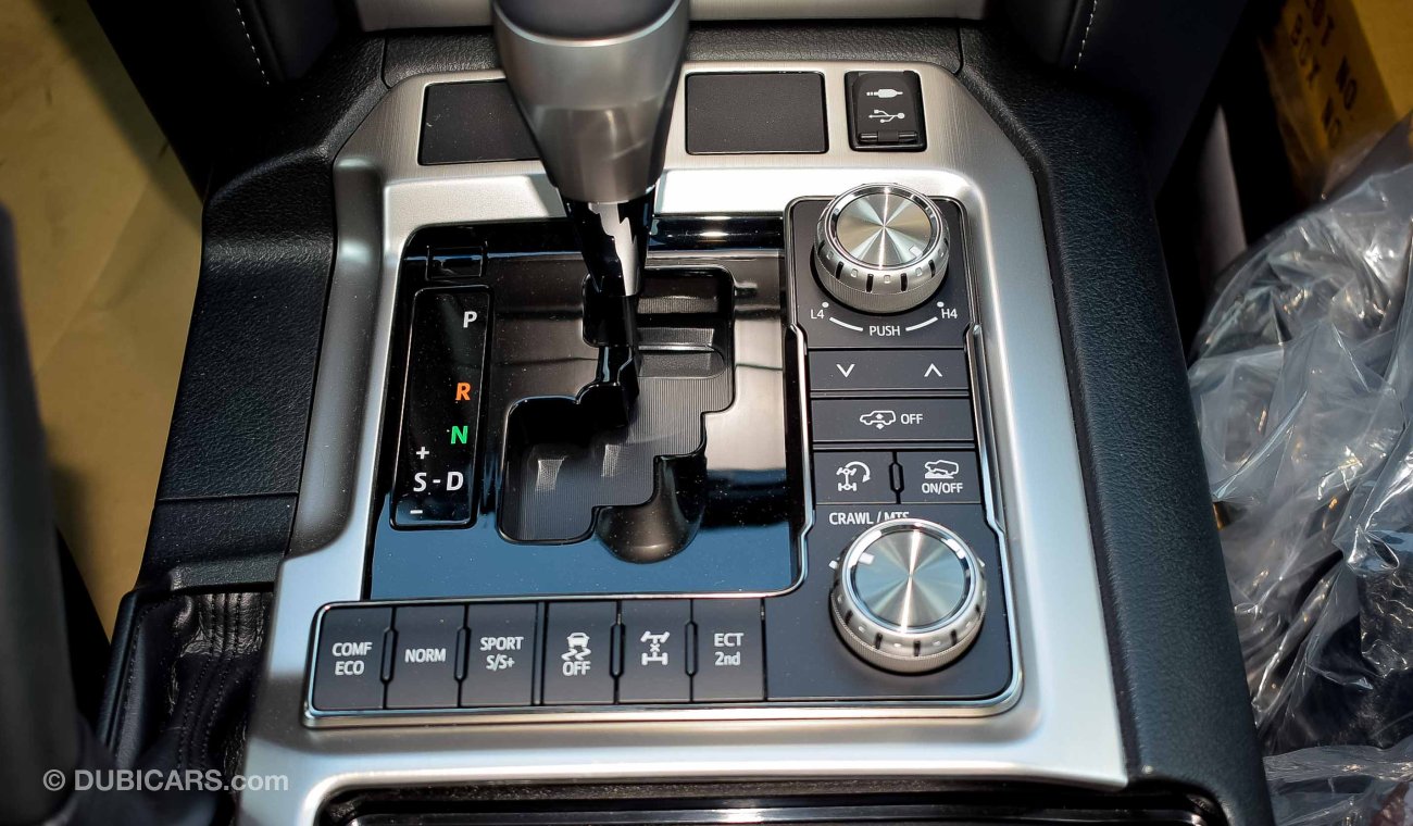 Toyota Land Cruiser VX-E V8 5.7 Grand Touring