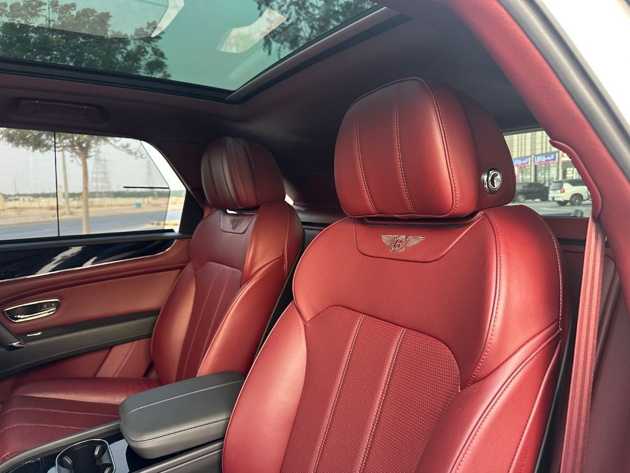 بنتلي بينتايجا Bentayga 4.0T