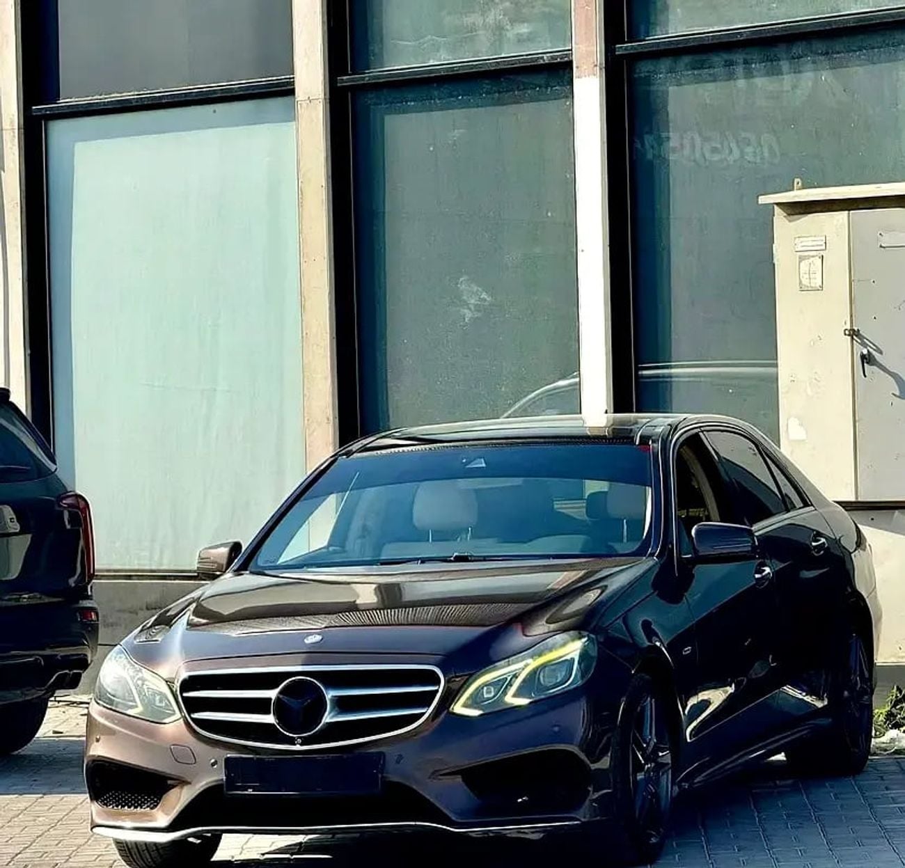 مرسيدس بنز E300 Premium 2.0L