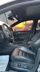 فولكس واجن جولف ار Base 2.0T