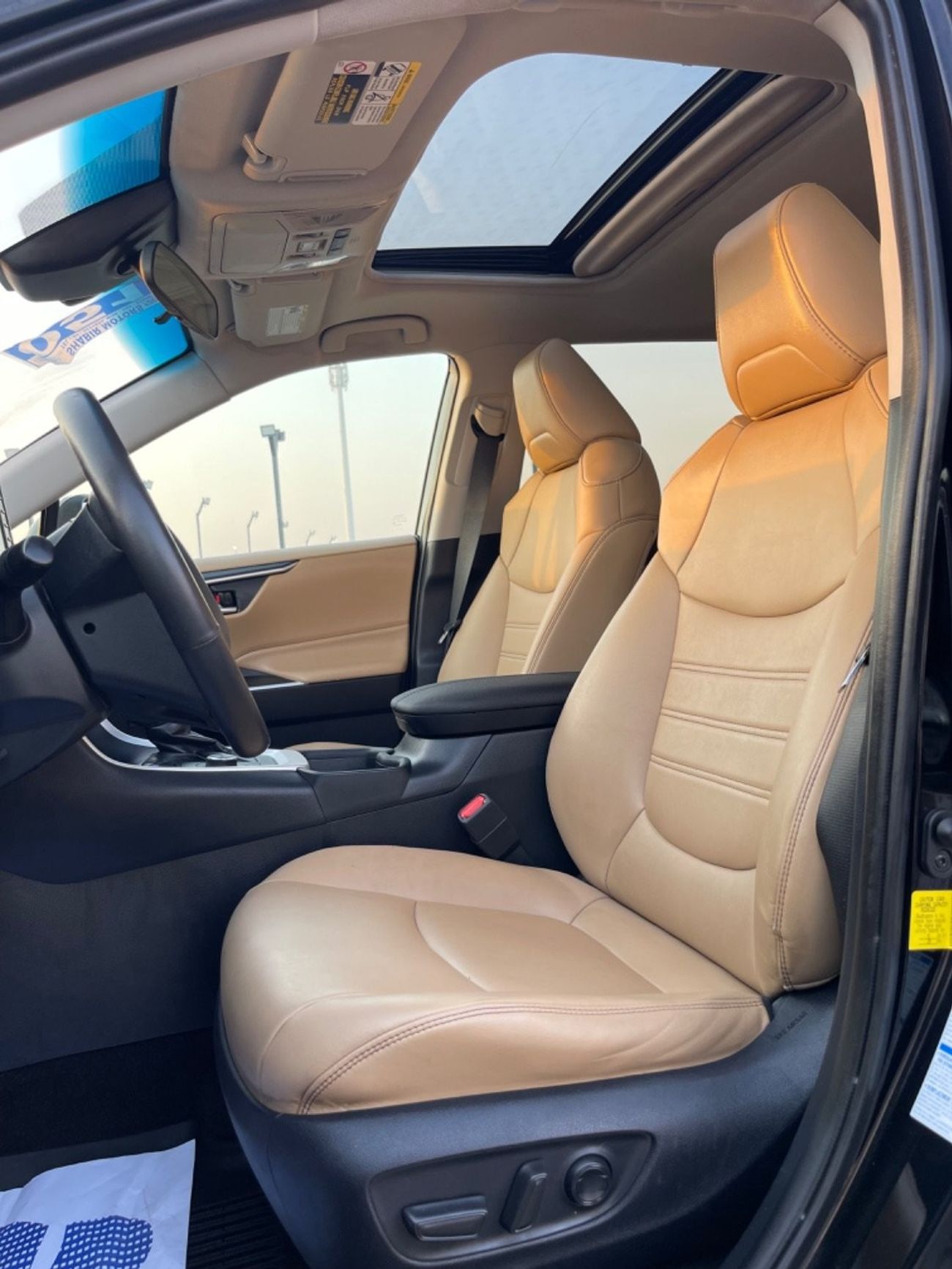 Toyota RAV4 2021 TOYOTA RAV4 XLE PREMIUM HYBRID 4x4 FULL OPTIONS IMPORTED FROM USA