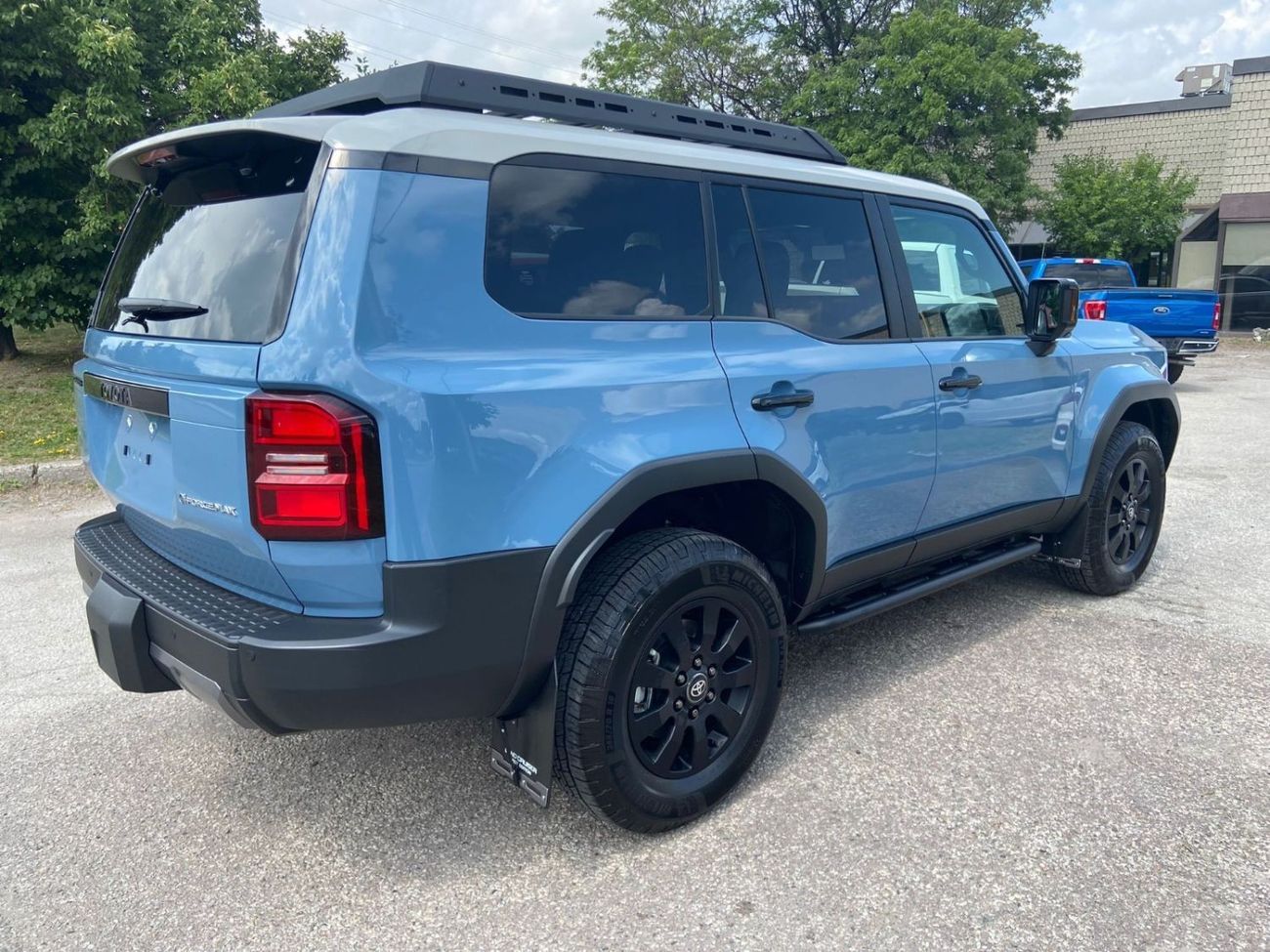 تويوتا لاند كروزر 2024 TOYOTA LAND CRUISER 250 FIRST EDITION HYBRIDMAX 2.4L 4WD 5-SEATER AUTOMATIC