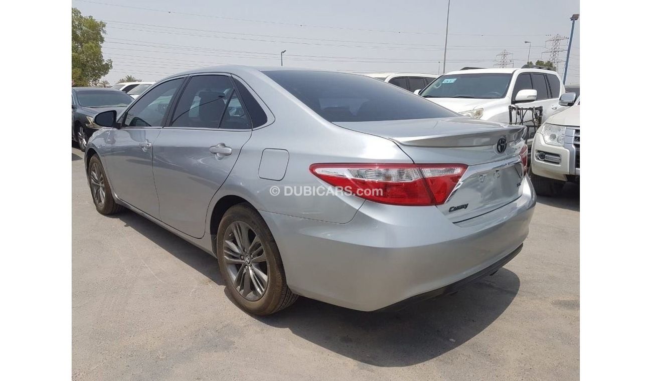 Used TOYOTA CAMRY 2017 for sale in Dubai - 455845