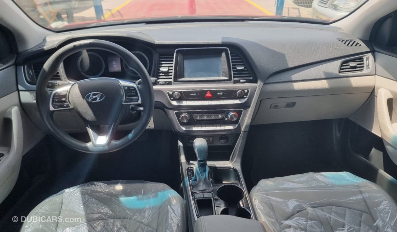 هيونداي سوناتا V4 / 2.4L / DVD / REAR CAMERA / LEATHER SEATS (LOT #  20393)