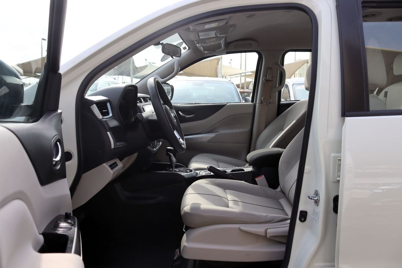 نيسان إكستيرا SE 2.5L RWD