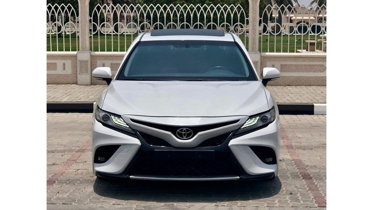 تويوتا كامري TOYOTA Camry Grand ،Sport ،V6 ،2018 ،GCC ،Top of range, service history