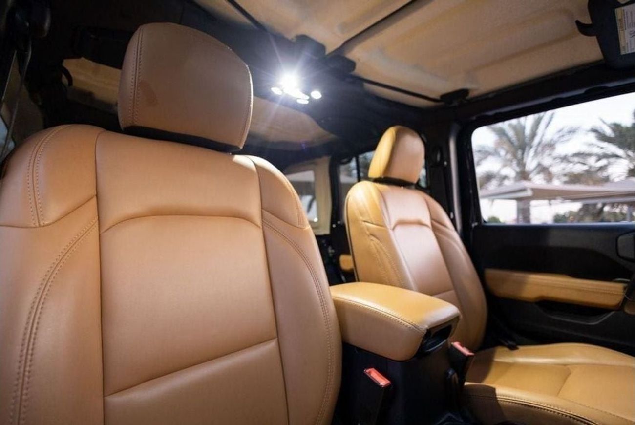 Jeep Wrangler Unlimited Sport 3.6L M/T Jeep Wrangler Unlimited Sport 2021 American Spec under Warranty with Flexib