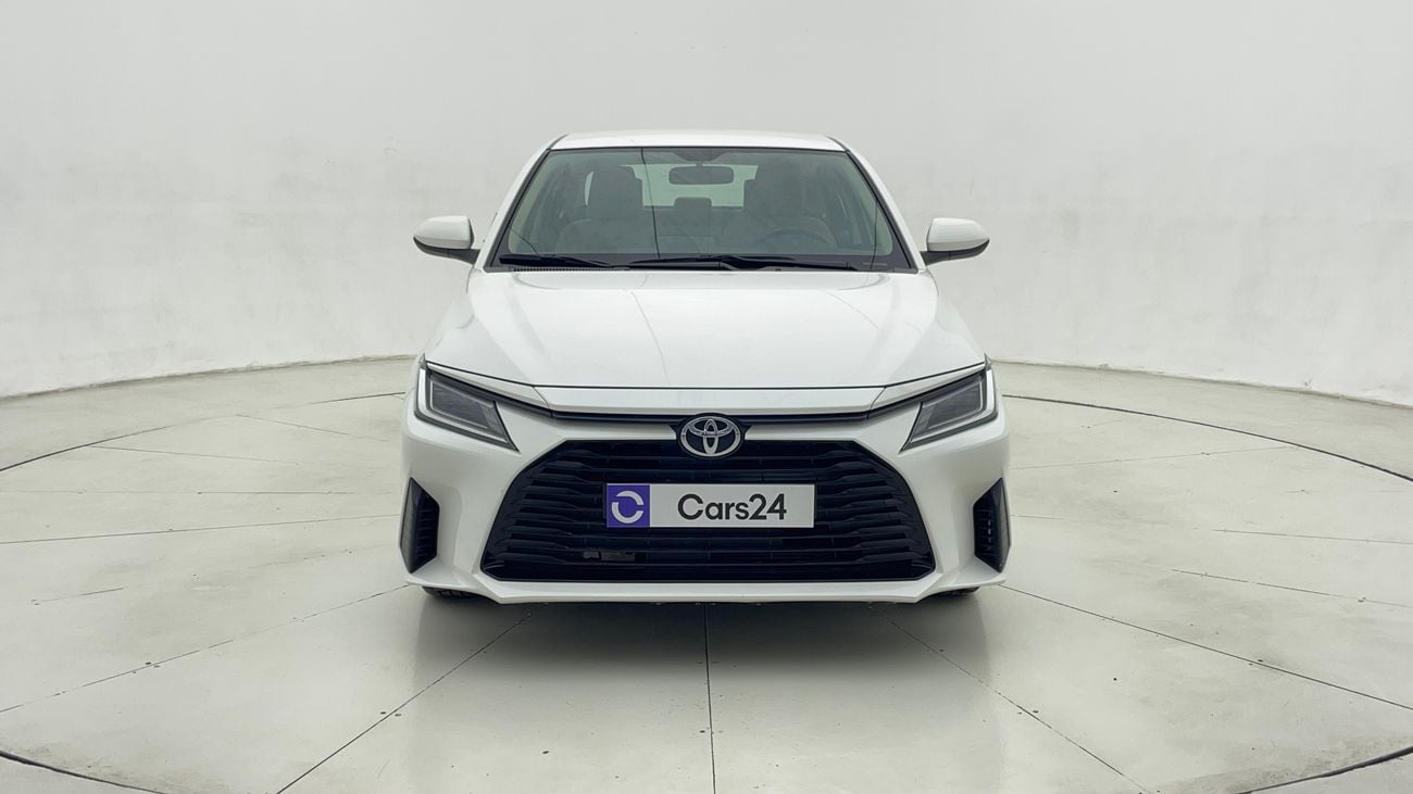 تويوتا يارس E 1.5 | بدون دفعة مقدمة | اختبار القيادة في المنزل