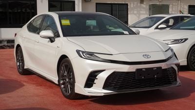 Toyota Camry 2.5S  HEV