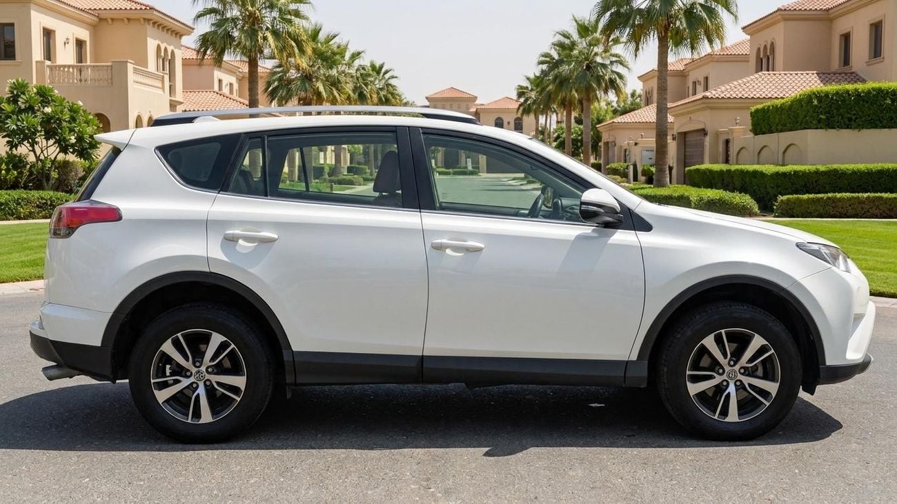 Toyota RAV4 VX 2017 | AED 1184/Month | 0 DP | 30 Day Return | Warranty | Service History