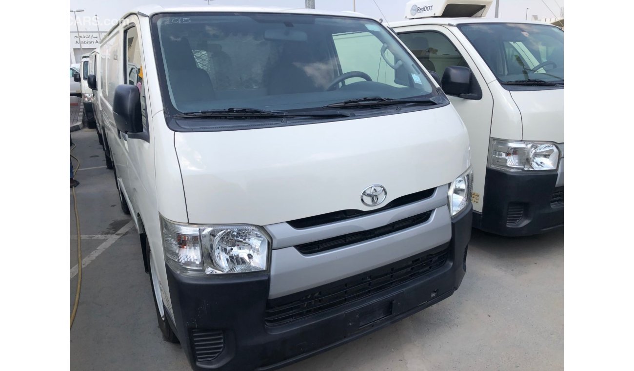 تويوتا هاياس Toyota Hiace Van, model:2015. Excellent condition