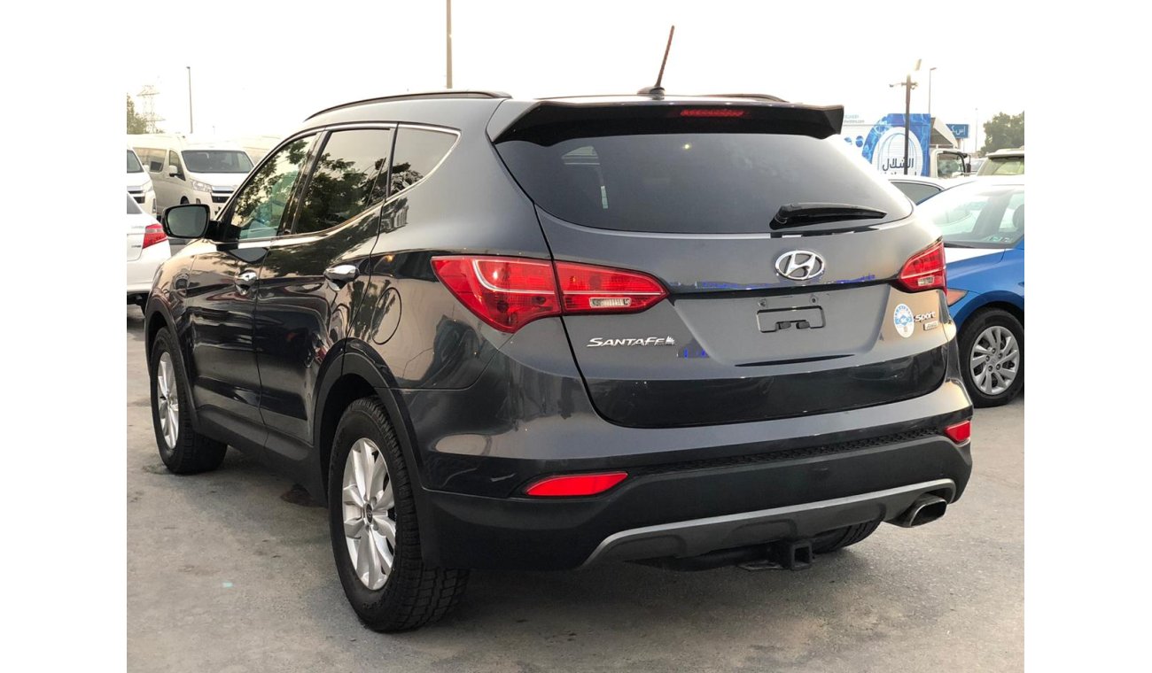 Hyundai Santa Fe 2.4L, All Wheel Drive, Alloy Rims 17'', Power Steering, Fog Lights, LOT-688