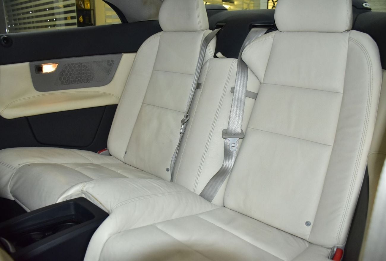 فولفو C70 EXCELLENT DEAL for our Volvo C70 T5 ( 2011 Model ) in Red Color GCC Specs