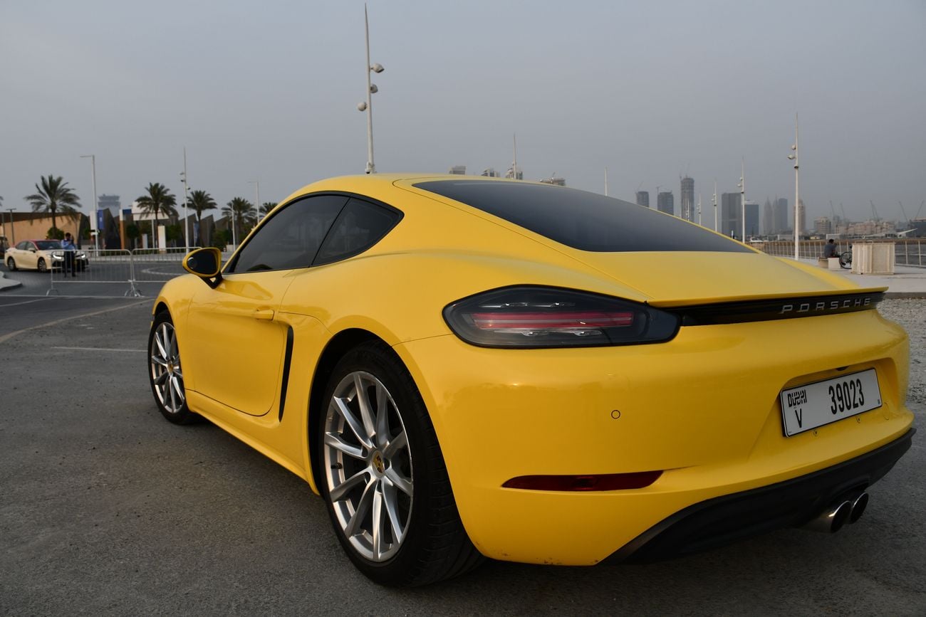 بورش كايمان 718 STD