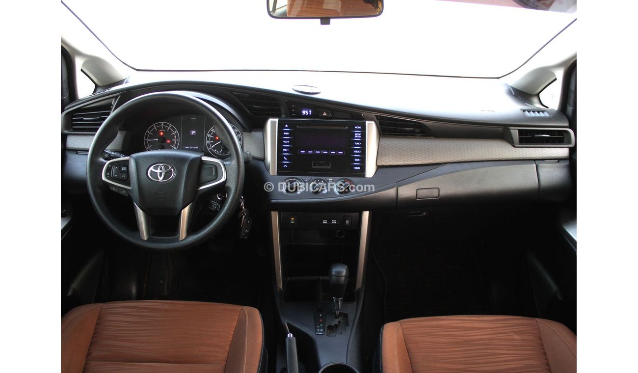 Toyota Innova toyota innova 2019 white GCC  2.7 excellent condtion without accident