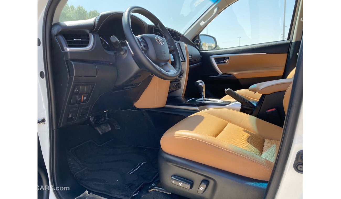 Toyota Fortuner 2019 full option V6 under warranty Ref#253