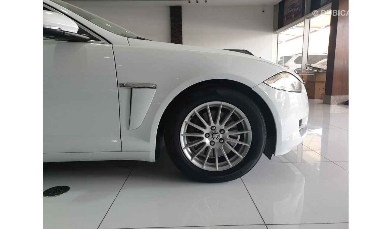 Jaguar XF 2012 - GCC Specs