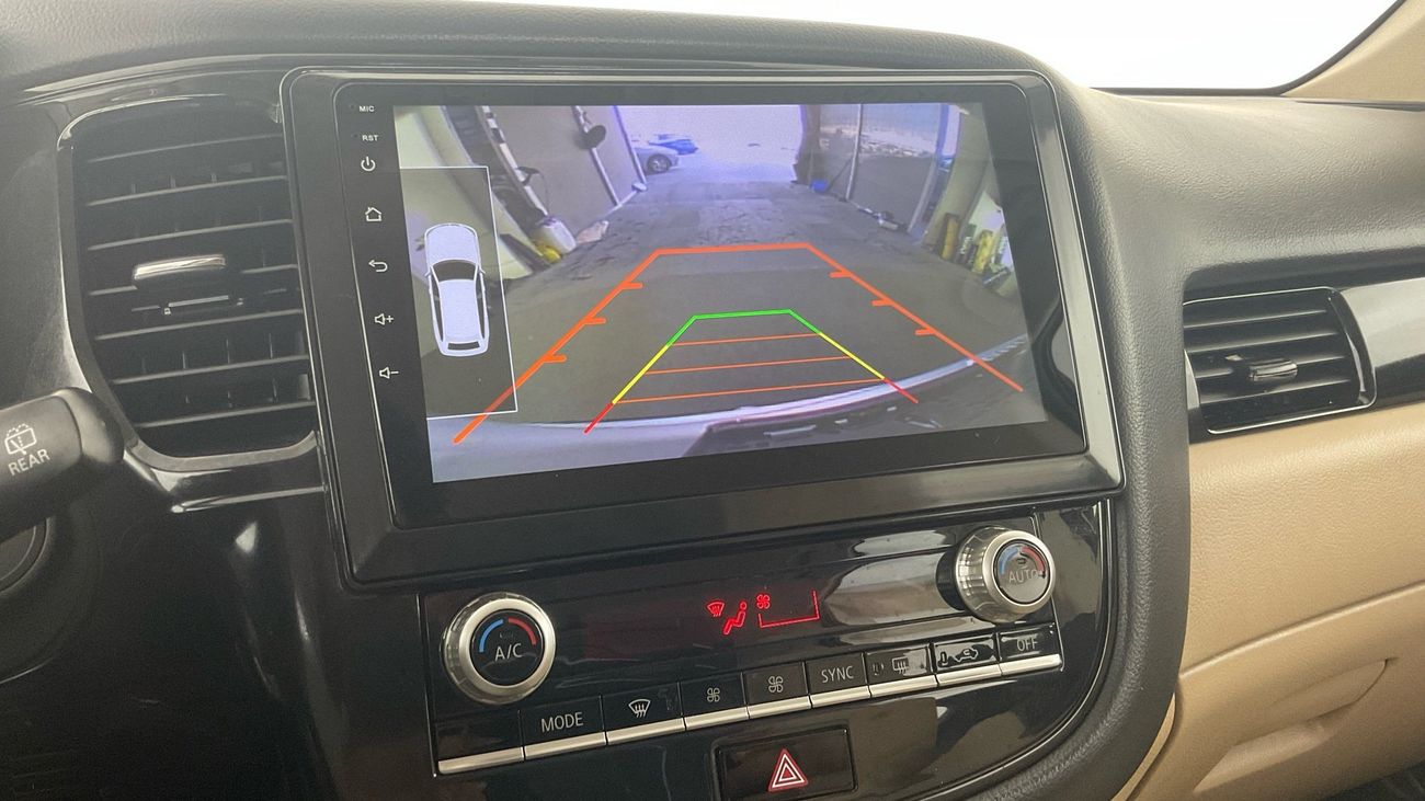 ميتسوبيشي آوتلاندر GLX Midline | شامل الضمان | 0 ﺪﻔﻋﺓ ﺃﻮﻟﻯ