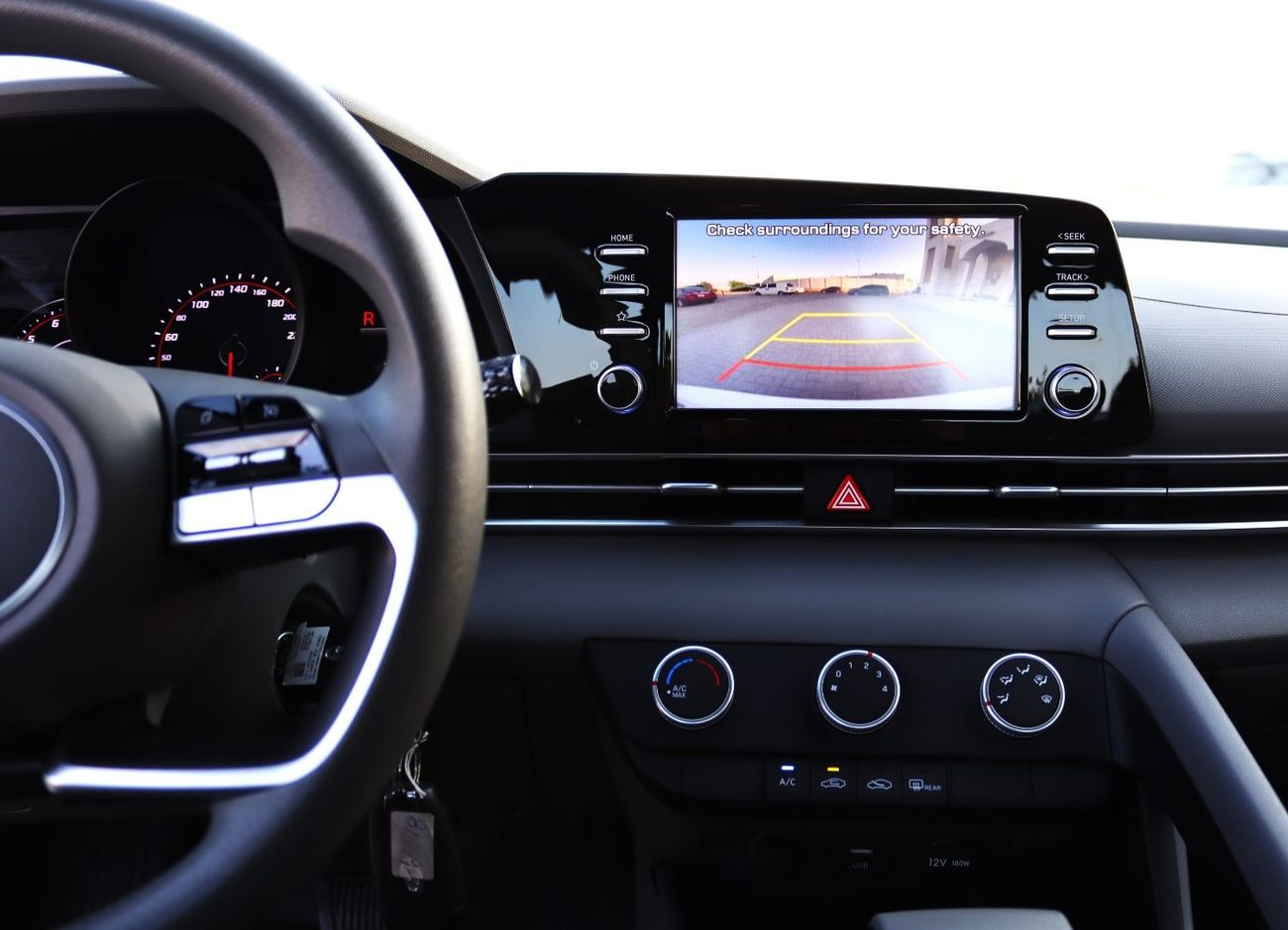 هيونداي إلانترا هيونداي النترا 2023 خليجي بحالة ممتازة