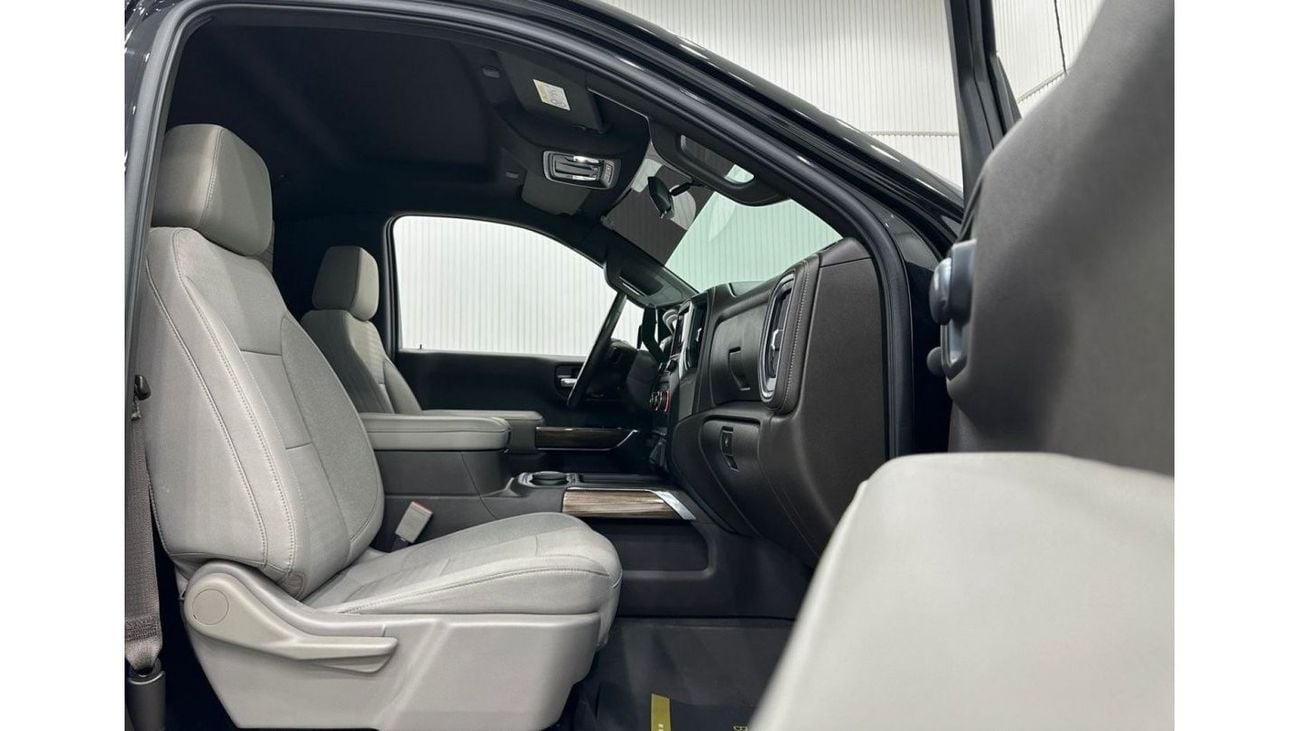 Chevrolet Silverado 2021 Chevrolet Silverado Z-71 Trail Boss, Warranty, Full Chevrolet Service History, Low Kms, GCC