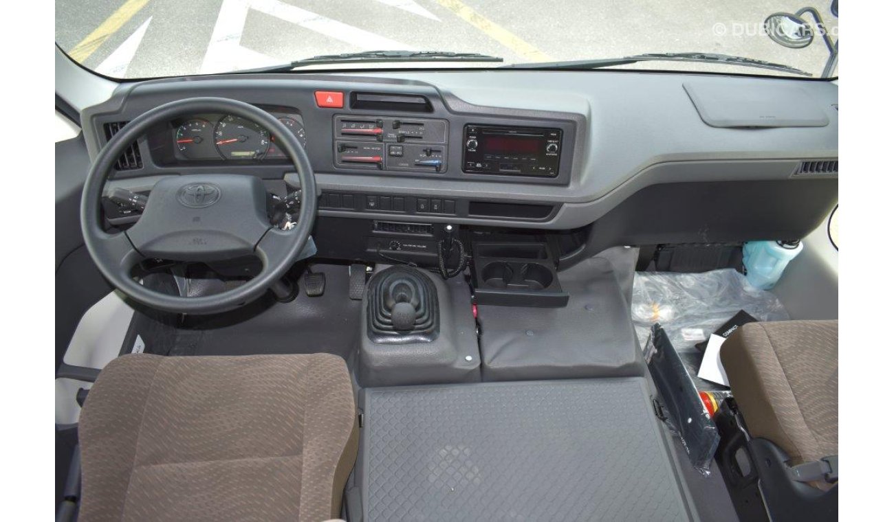 Toyota Coaster 22-Seater 4.2l Diesel Full Option