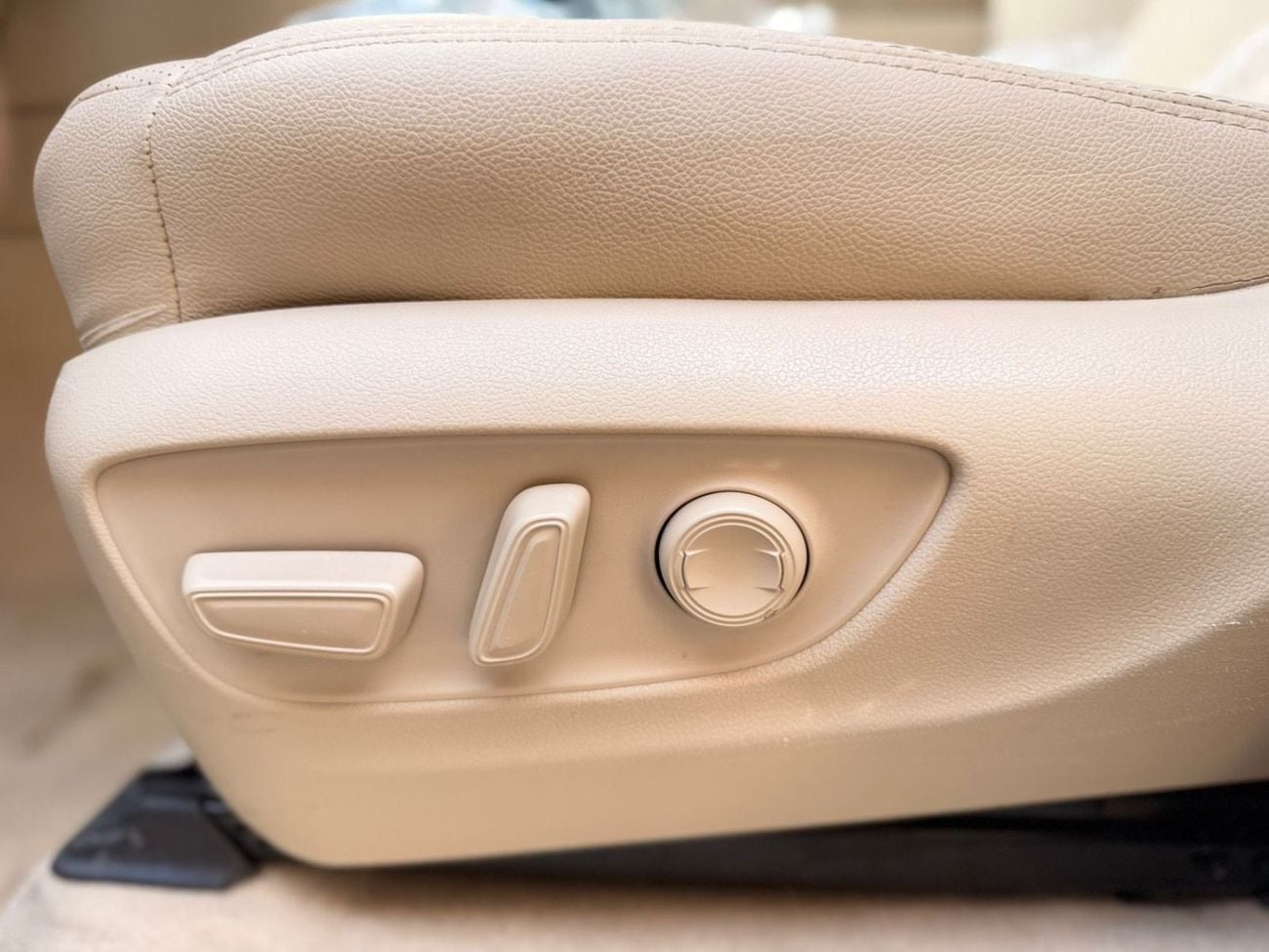 تويوتا لاند كروزر GXR 4.0L