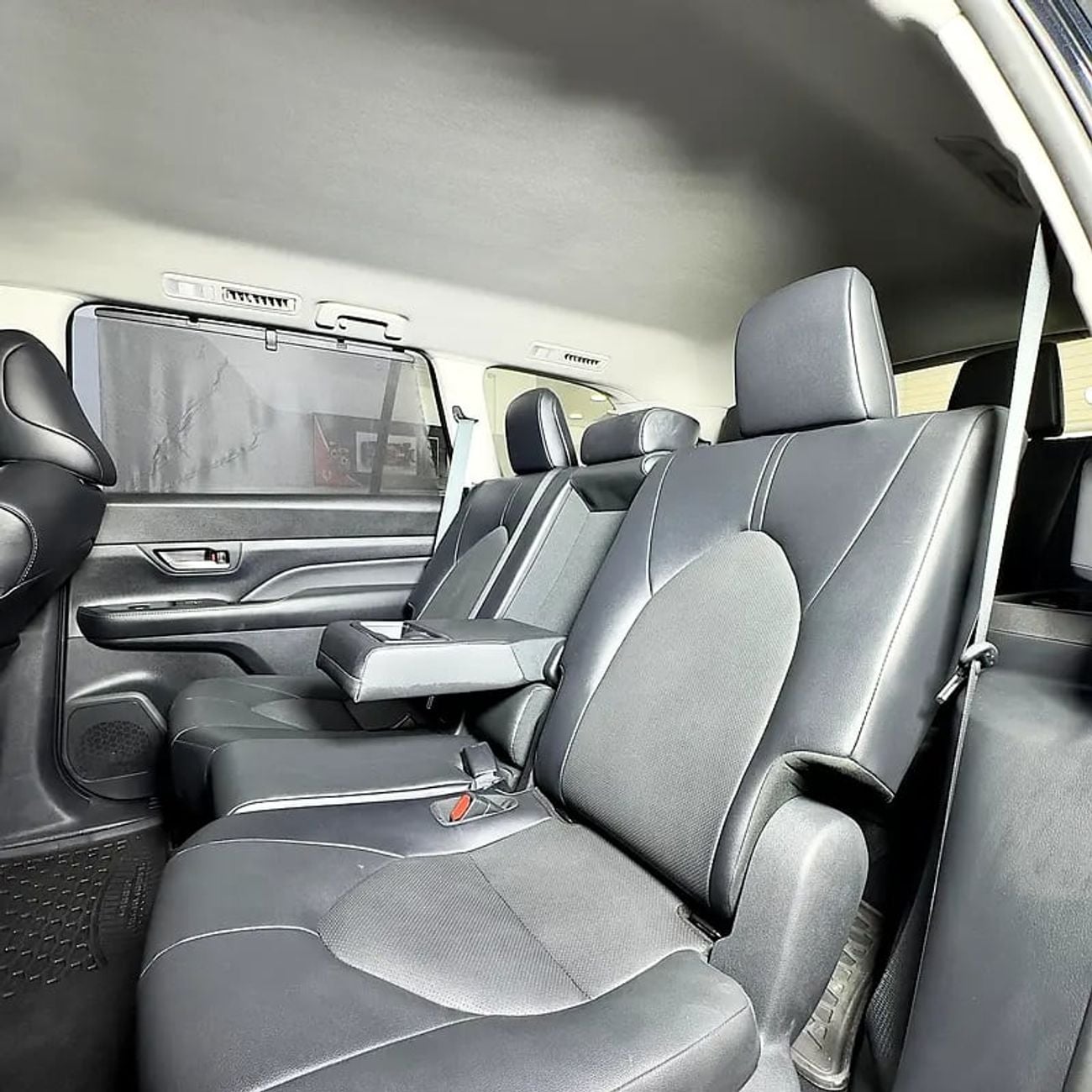 تويوتا جراند هايلاندر XLE