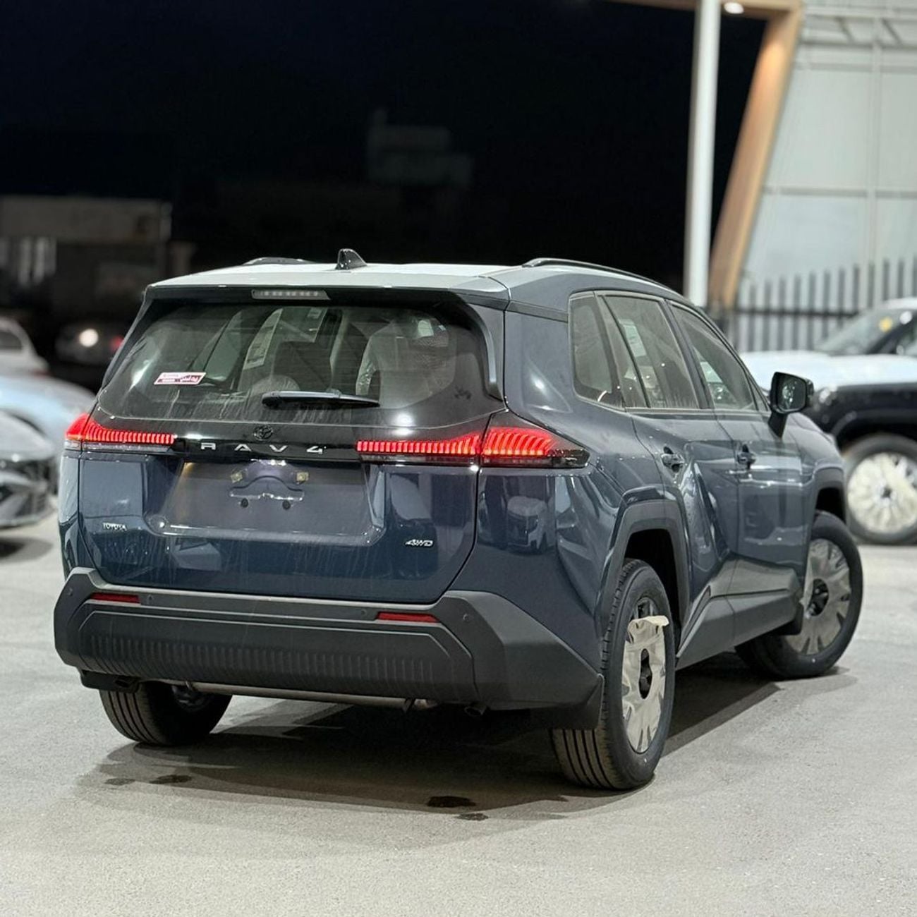 Toyota RAV4 2026 Toyota RAV4 XLE 4x4 2.0L Petrol AT( sunroof & Electric Seat)