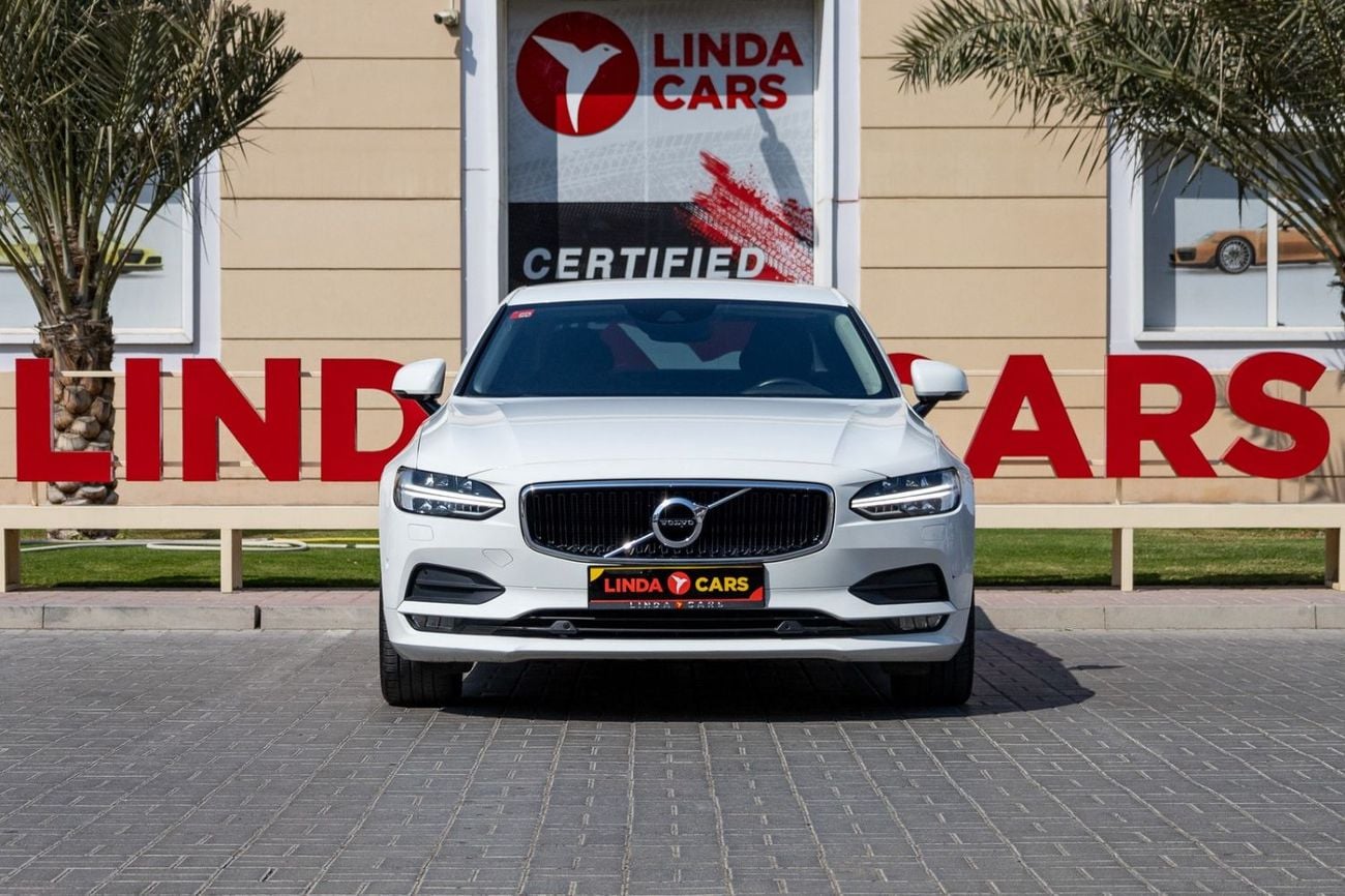 Volvo S90 Volvo S90 2017 GCC specs for 826.00 AED monthly