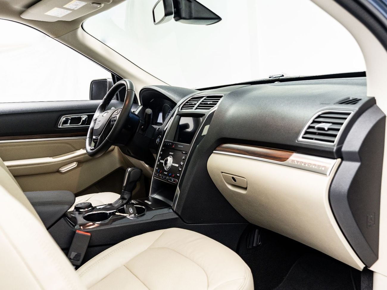 Ford Explorer Exclusive Extended Eid Offer - Limited Time Only! 2027 Al Tayer Warranty + Service Contract, GCC