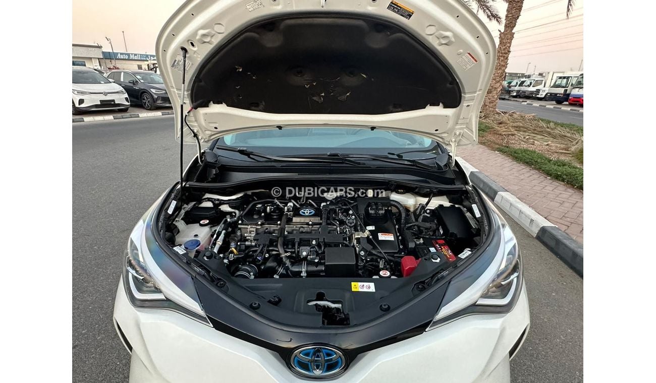 Toyota CHR Dynamic Chr 2021 full option hybrid gcc