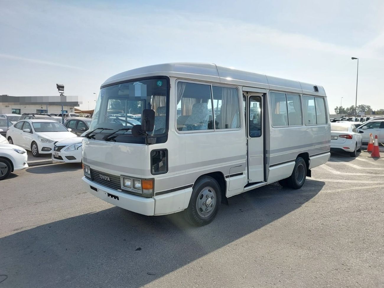 Toyota Coaster TOYOTA COASTER BUS RHD 1992 MODEL 3.7 L DIESEL AUTOMATIC(PM04275)