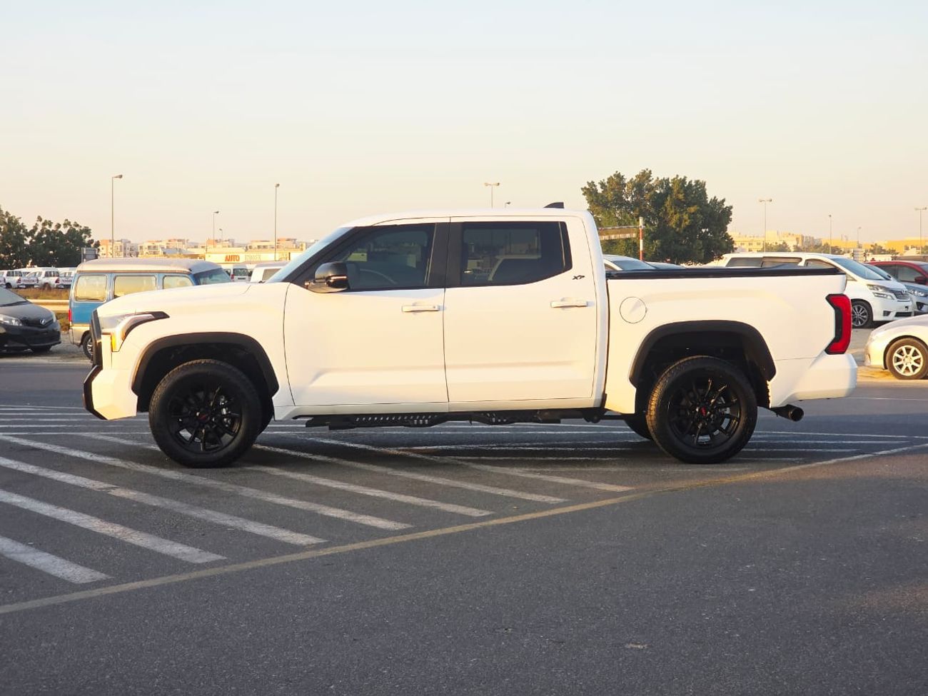 Toyota Tundra CREWMAX SR Double cabin 3.4L V6 Double cabin, perfect inside and outside