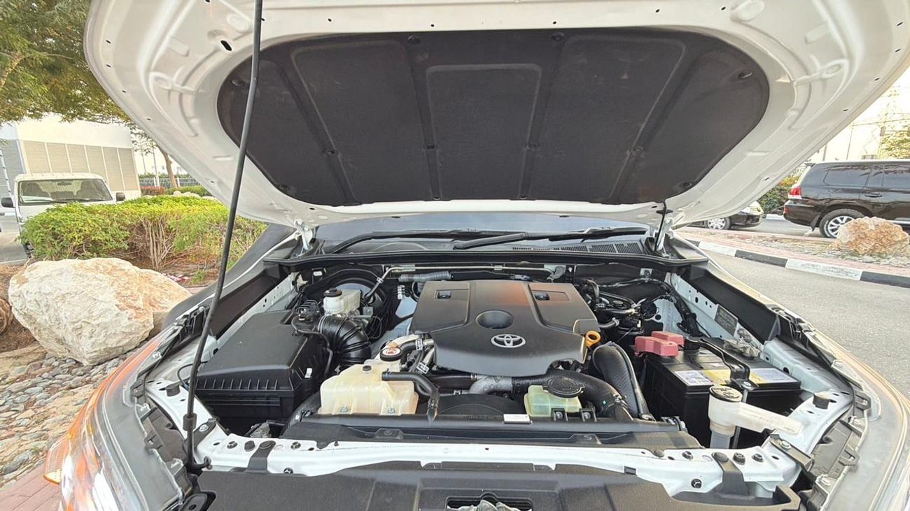 Toyota Hilux 2020 | GR SPORT KIT | DOUBLE CABIN | RHD | 2.8L DIESEL ENGINE | AUTOMATIC TRANSMISSION | 4 X 4 | ROO