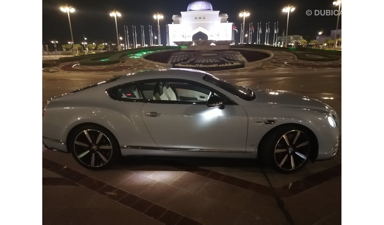 Bentley Continental GTC Mulliner