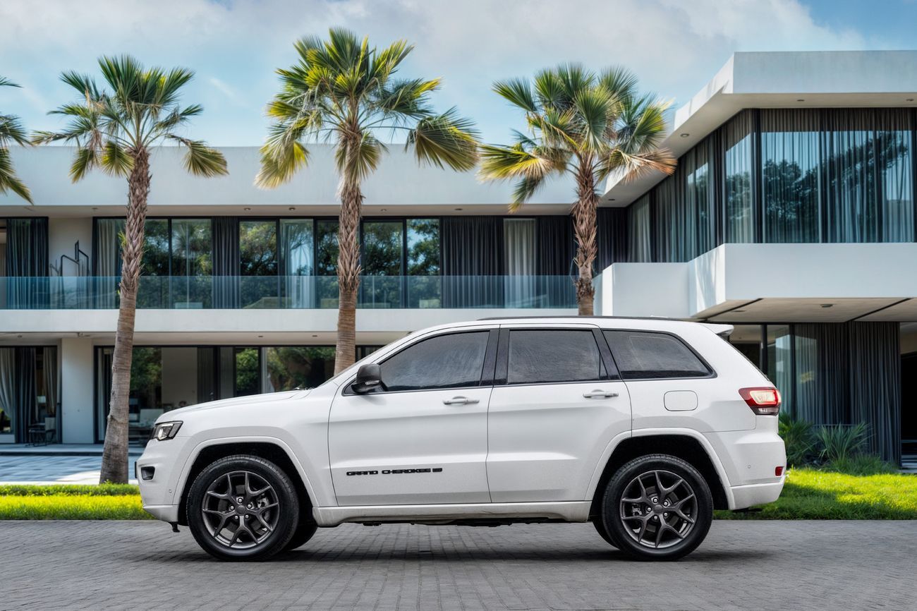 Jeep Grand Cherokee Grand Cherokee Limited | 2,057 P.M | 0% Downpayment | Agency Warranty 2026!