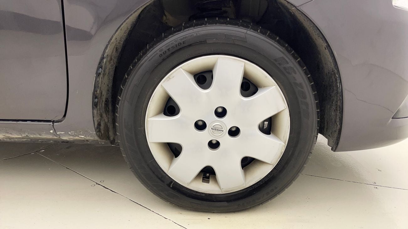 Nissan Sunny SV 1.5 | Zero Down Payment | Home Test Drive