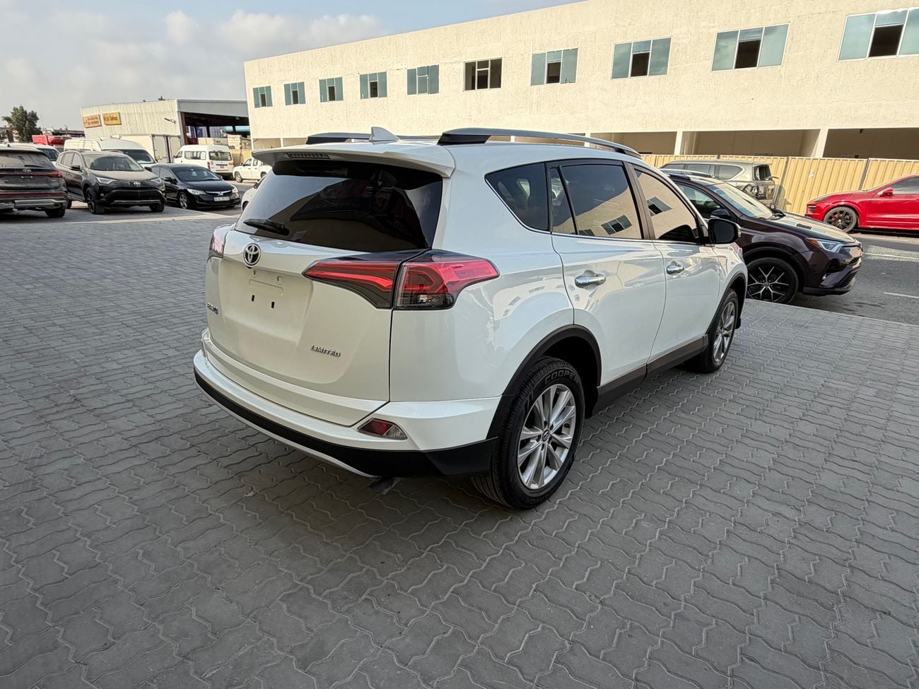 تويوتا راف ٤