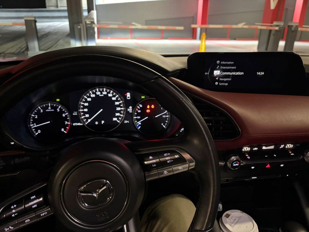 مازدا 3 Intense 2.0L