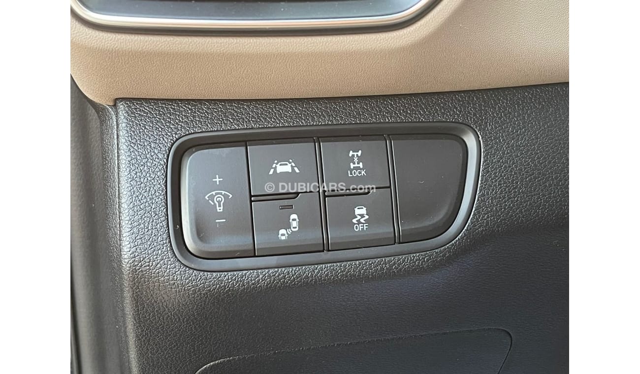 Hyundai Santa Fe 2019 hyundia  santa fe 4x4 IMPORTED FROM USA VERY CLEAN CAR INSIDE AND OUT SIDE FOR MORE INFORMATION