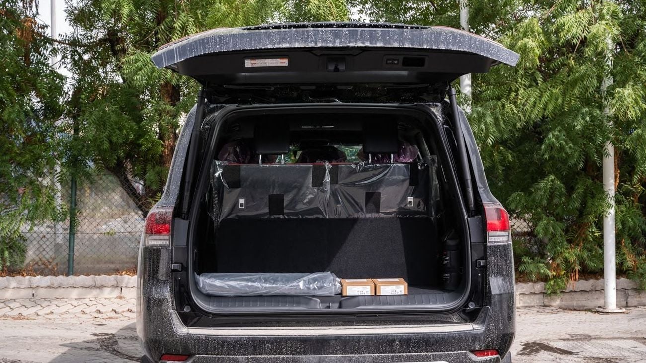 Toyota Land Cruiser LC 3.5 GRS(ATT BLACK INSIDE GRS BLACK& DK.RED)2026