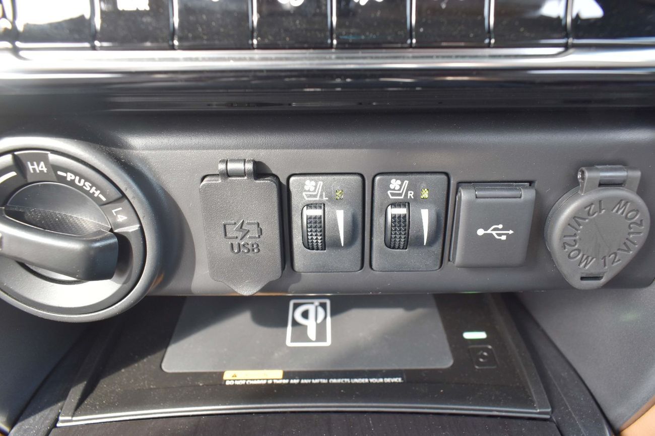 تويوتا فورتونر SR5 Plus 4.0L