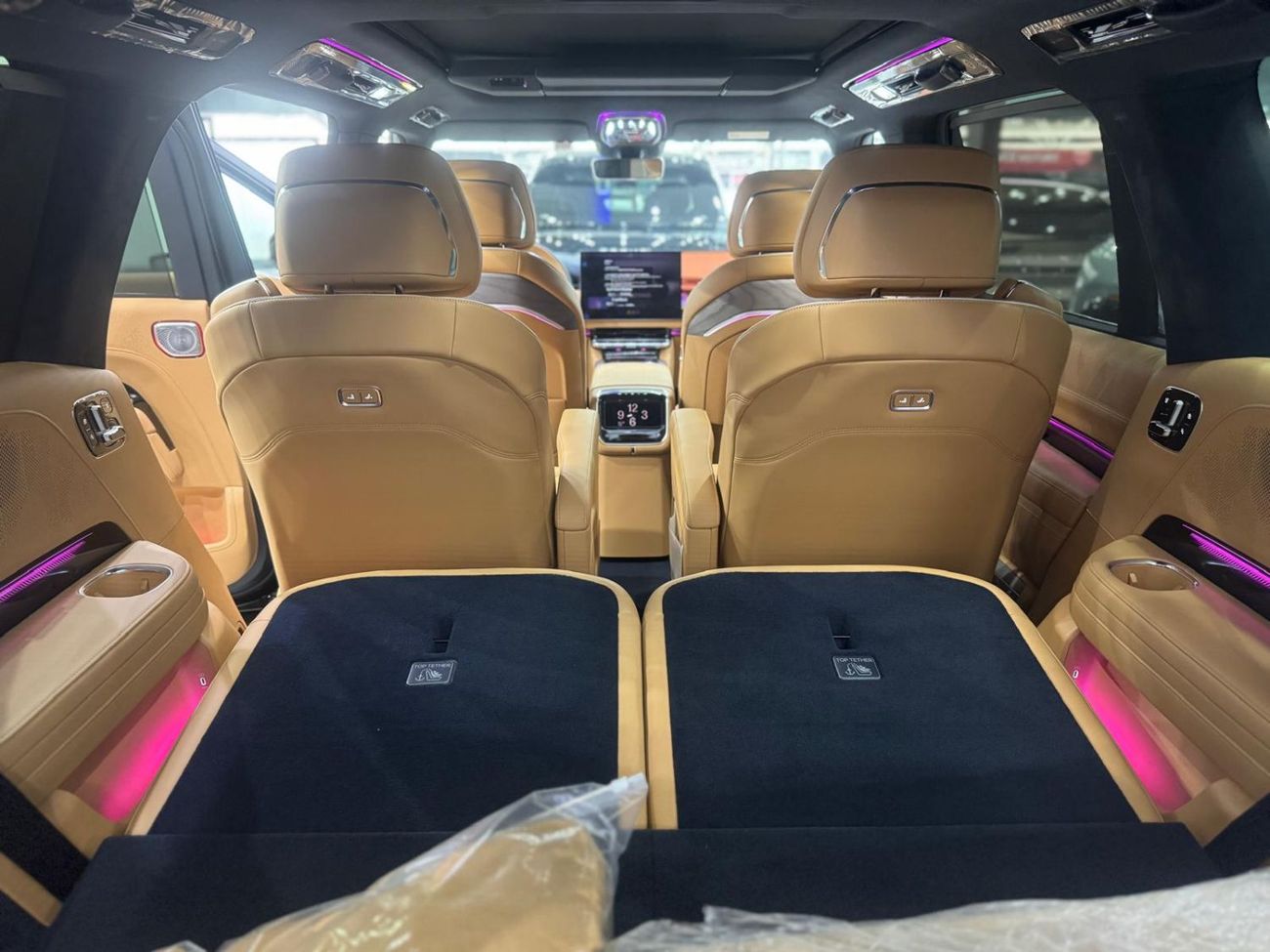 زيكر 9X EMI 6,480 AED - ZEEKR 9X - ULTRA EDITION - READY TO DRIVE - NO WAITING