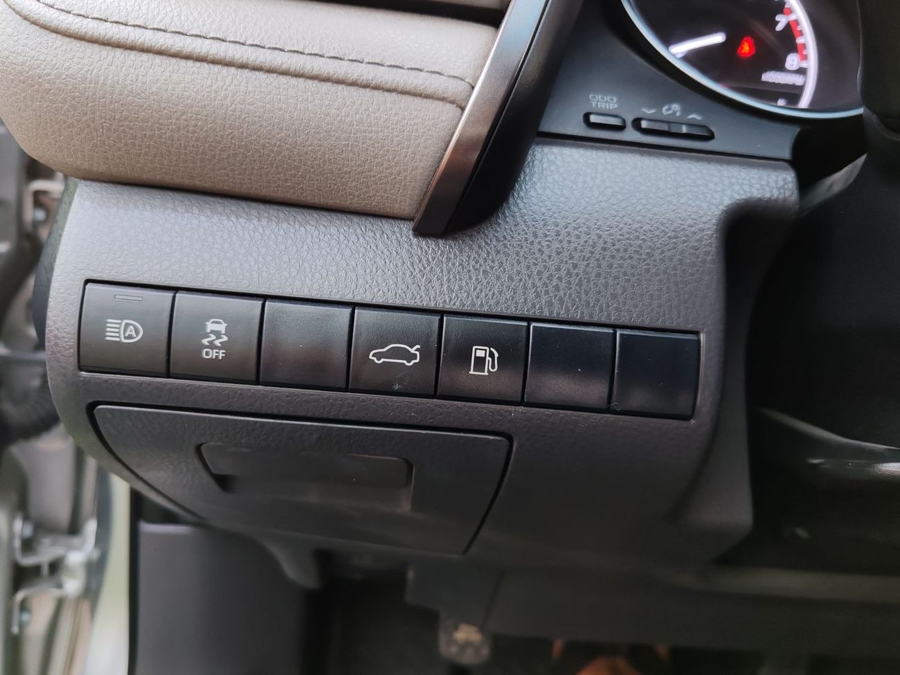 Toyota Camry LE Warranty one year